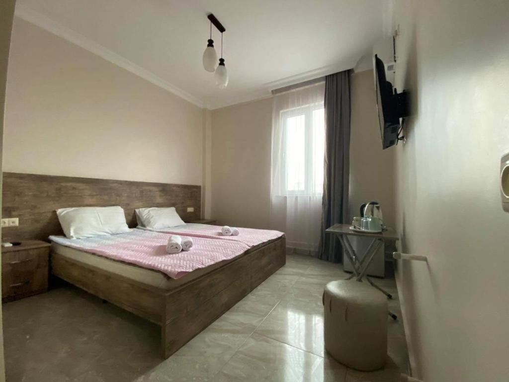 Nana'S Hotel Tchaikovsky Street 34 Batumi Exteriör bild
